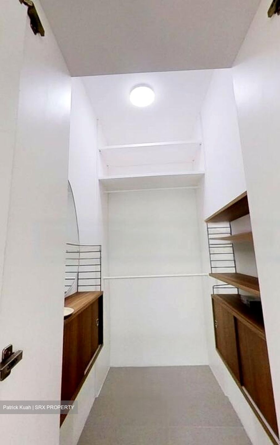 M5 (D10), Apartment #484647041